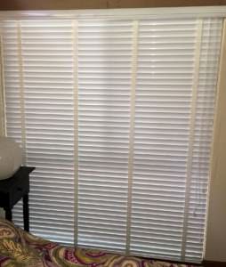 WHITE METAL BLIND CLOSED